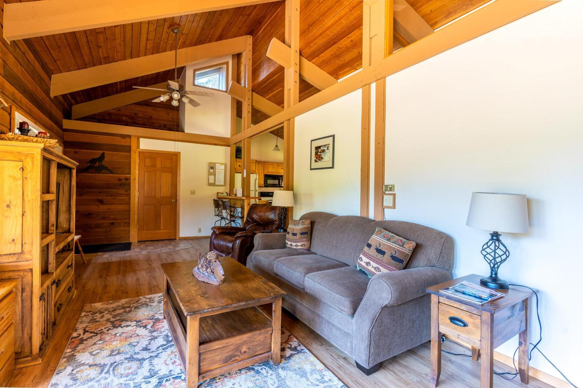 Gray Wolf Condos At Whitefish Phòng bức ảnh