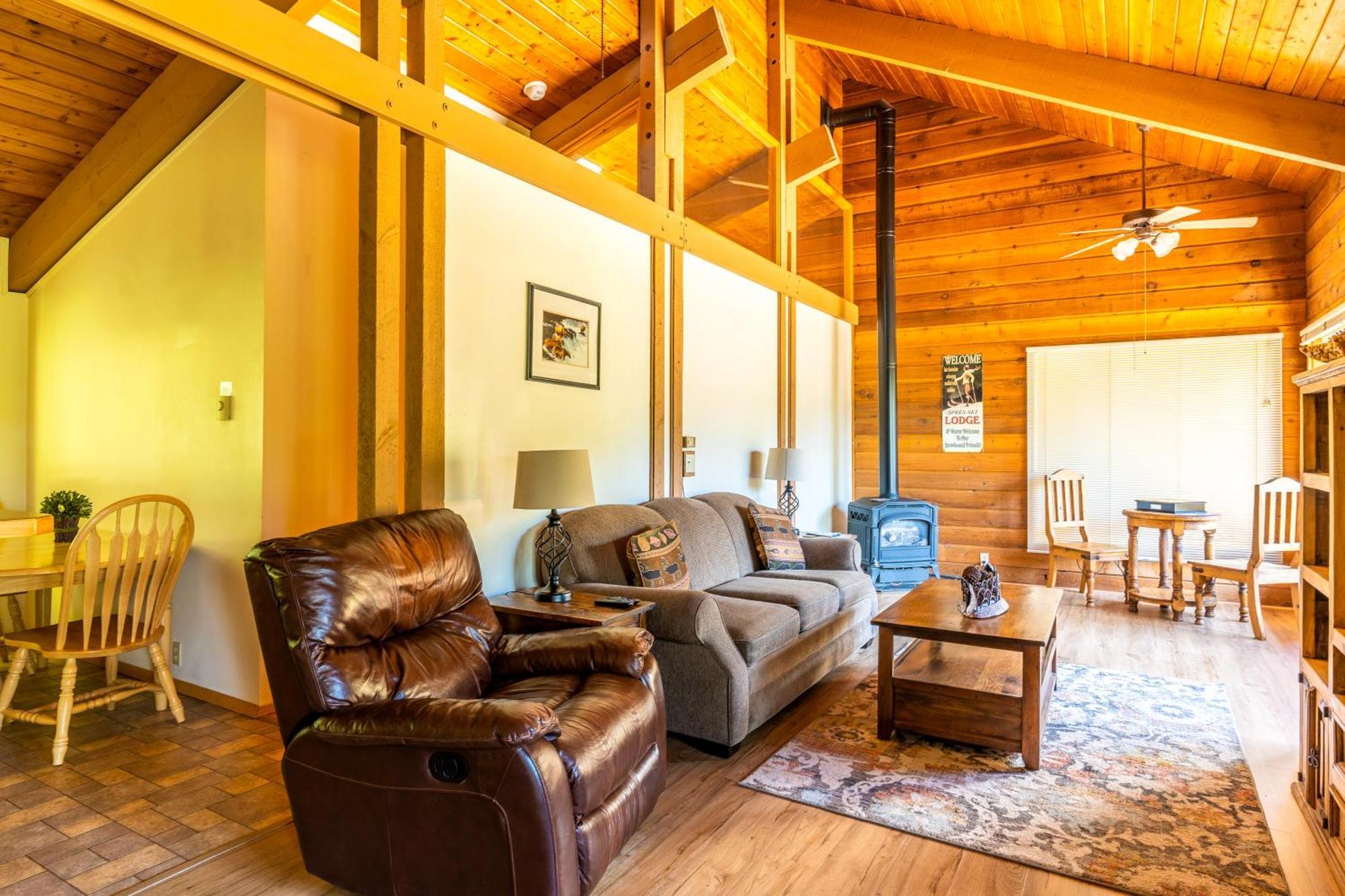 Gray Wolf Condos At Whitefish Phòng bức ảnh