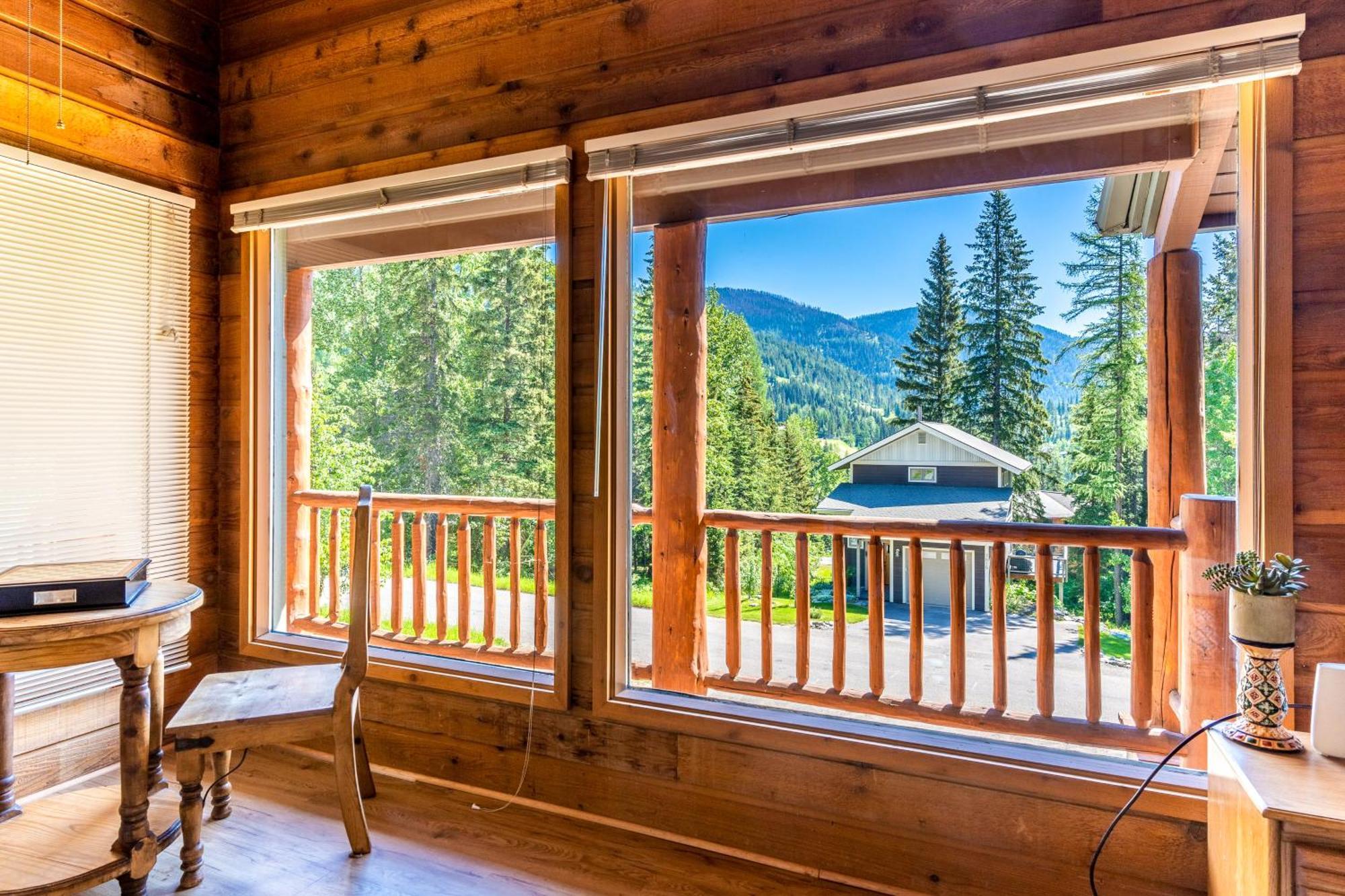 Gray Wolf Condos At Whitefish Phòng bức ảnh