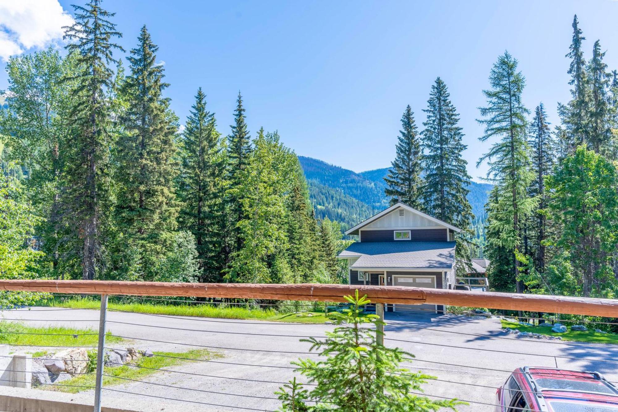Gray Wolf Condos At Whitefish Phòng bức ảnh