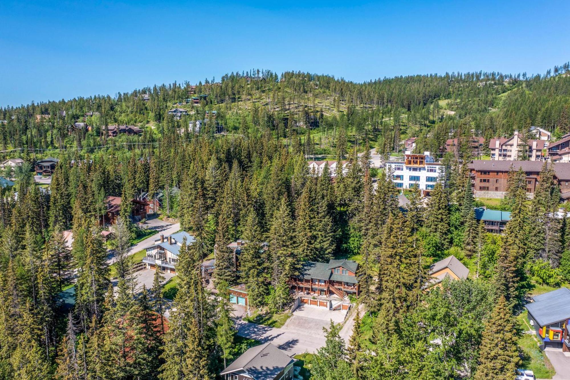 Gray Wolf Condos At Whitefish Phòng bức ảnh
